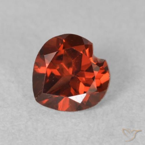 0.63ct 天然 中红 镁铝榴石石榴石, 心形, VS
