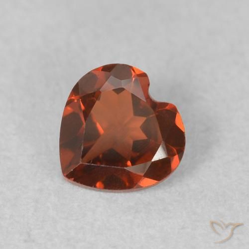 0.55ct 天然 Medium Dark-Red 镁铝榴石石榴石, 心形, VVS-VS