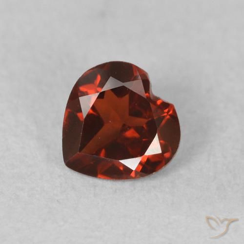 0.59ct 天然 桑格利亚红 镁铝榴石石榴石, 心形, VS