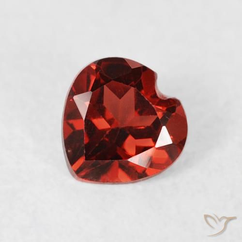 0.54ct 天然 中红 镁铝榴石石榴石, 心形, VS