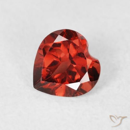 0.54ct 天然 中红 镁铝榴石石榴石, 心形, VS
