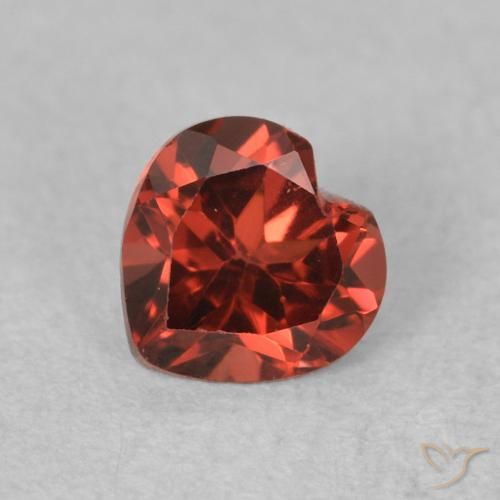 0.62ct 天然 醋栗红 镁铝榴石石榴石, 心形, VVS-VS