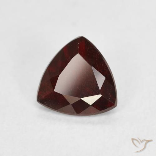 0.91ct 天然 桑格利亚红 镁铝榴石石榴石, 胖三角形, VS