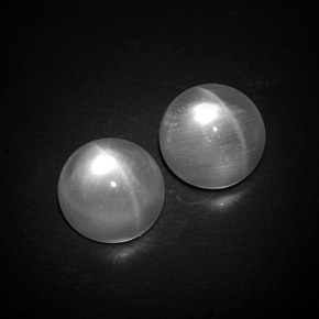 天然白色Quartz Cat's Eye，圆形切割，9.86毫米，透明