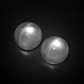 天然白色Quartz Cat's Eye，圆形切割，9.86毫米，透明