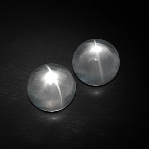 天然白色Quartz Cat's Eye，圆形切割，10.19毫米，透明