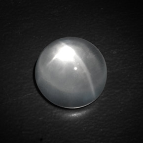 10.00克拉天然白色Quartz Cat's Eye，圆形切割，13.49毫米，透明