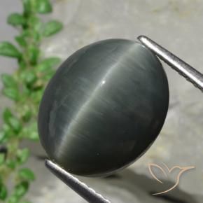 8.57克拉天然石英猫眼，椭圆形切割，不透明