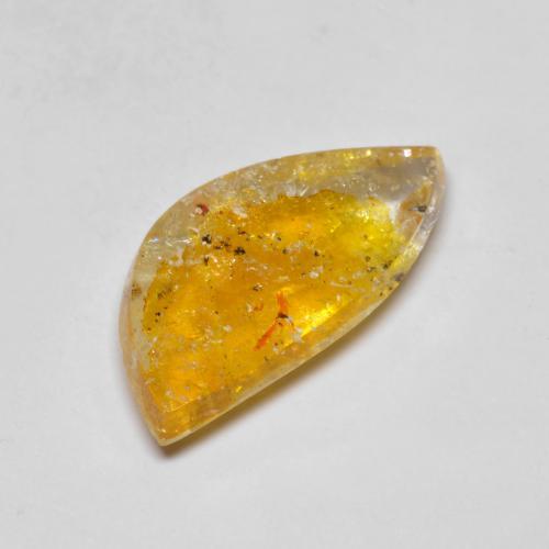 4.65克拉天然多色含白铁矿石英，异形，17.6×8.7毫米，半透明