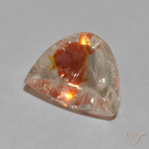 5.59克拉天然石英与白铁矿，花式切割，透明