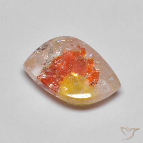 5.96克拉天然多色含白铁矿石英，异形，15.4×9.7毫米，透明