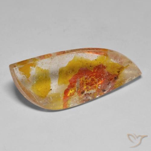33.53克拉天然石英与白铁矿，花式切割，透明