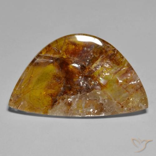30.25ct 天然 彩色 石英与白铁矿, 花式切割, 透明