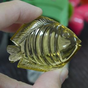 105.35克拉天然黄色石英，异形，44.6×34.6毫米，透明