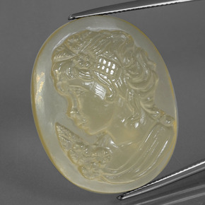 45.60克拉天然黄色石英，异形，30.9×25.7毫米，透明