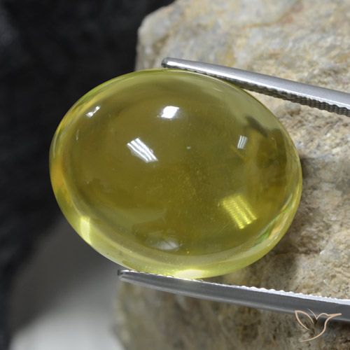 37.04ct 天然 暖土绿 石英, 椭圆形, 透明