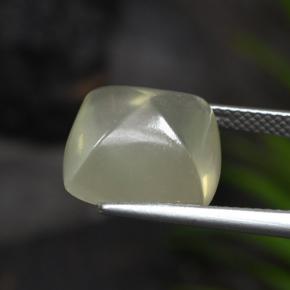 8.57克拉天然绿色石英，垫形剪裁，13×12.8毫米，透明