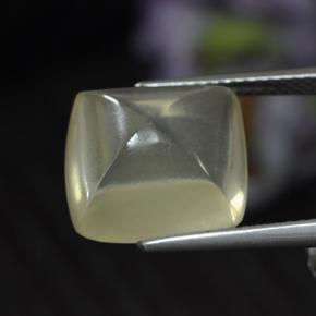 7.66克拉天然黄色石英，垫形剪裁，12.5×12.4毫米，透明