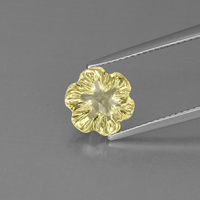 2.62克拉天然黄色石英，花形切工，9.4×9.1毫米，透明