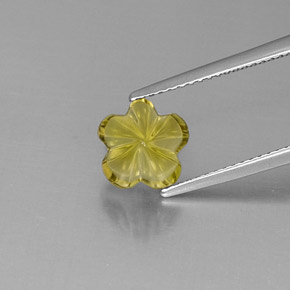 2.52克拉天然黄色石英，花形切工，8.5×8.4毫米，透明