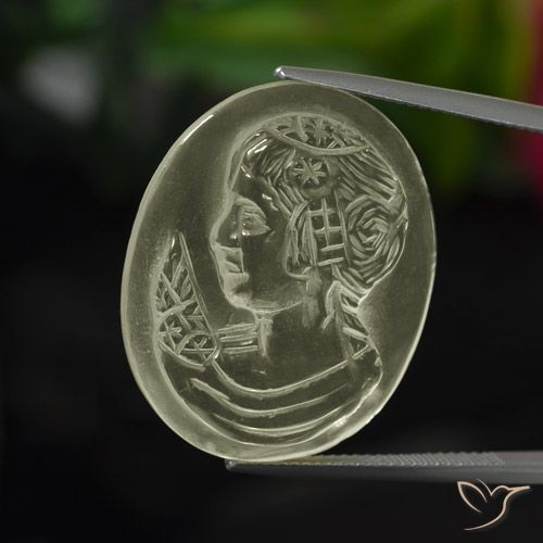 29.82ct 天然 Pale Yellow  石英, 椭圆形, 透明