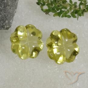 19.42克拉天然石英，花形切割，透明
