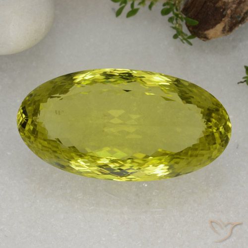 86.68ct 天然 绿黄色 石英, 椭圆形, VVS