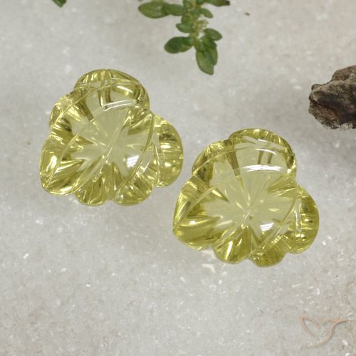 13.98ctw 天然 绿黄色 石英, 花形切割, 透明
