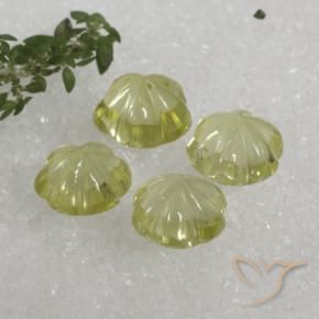 14.29克拉天然石英，花形切割，透明