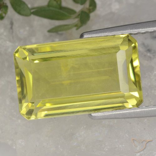 4.46ct 天然 淡菠萝黄 石英, 祖母绿式切割, VVS-VS