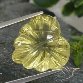 11.72克拉天然石英，花形切割，透明