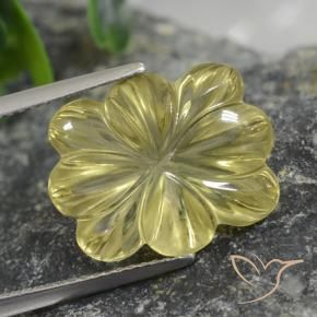 9.60克拉天然石英，花形切割，透明