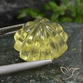 12.77克拉天然石英，花形切割，透明