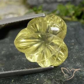 12.97克拉天然石英，花形切割，透明