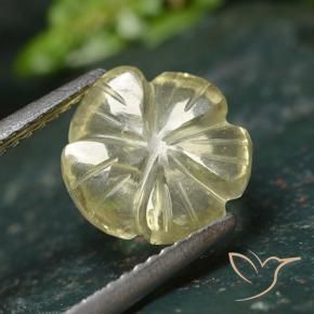 2.45克拉天然石英，花形切割，透明