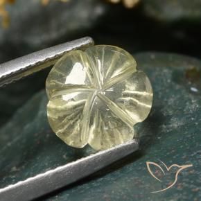 2.43克拉天然石英，花形切割，透明