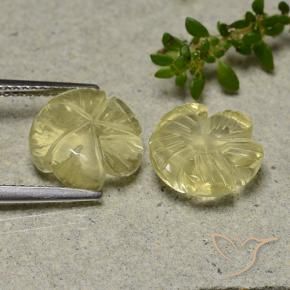 7.61克拉天然石英，花形切割，透明