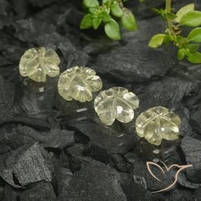 4.37克拉天然石英，花形切割，透明