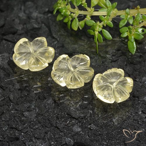 7.35ctw 天然 绿黄色 石英, 花形切割, 透明