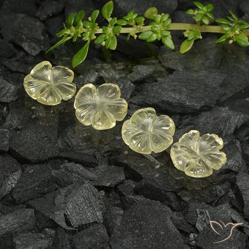 5.43ctw 天然 淡奶油黄色 石英, 花形切割, 透明