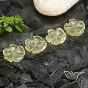 7.35克拉天然石英，花形切割，透明