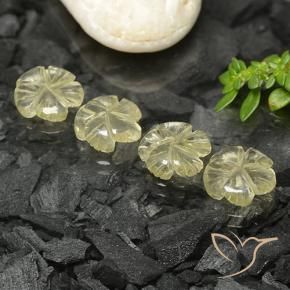 7.35克拉天然石英，花形切割，透明