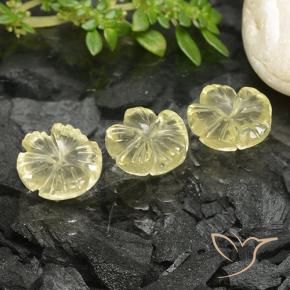 6.74克拉天然石英，花形切割，透明