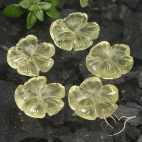 8.38克拉天然石英,花形切割,透明