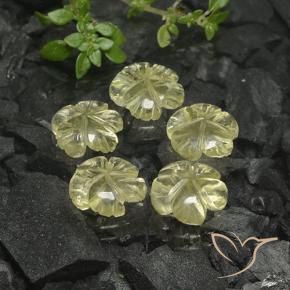 8.38克拉天然石英,花形切割,透明