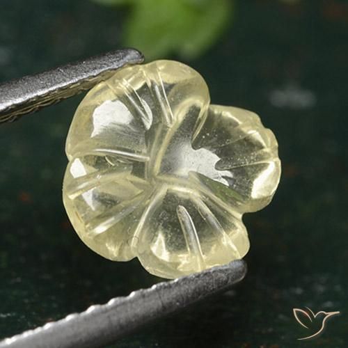 1.38克拉天然石英，花形切割，透明