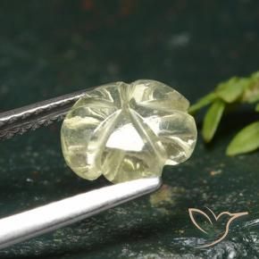 1.55克拉天然石英，花形切割，透明