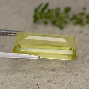 8.95克拉天然黄色石英，祖母绿式切割，18.9×8.1毫米，VVS-VS