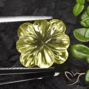7.25克拉天然石英，花形切割，透明