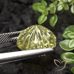 7.20克拉天然石英，花形切割，透明